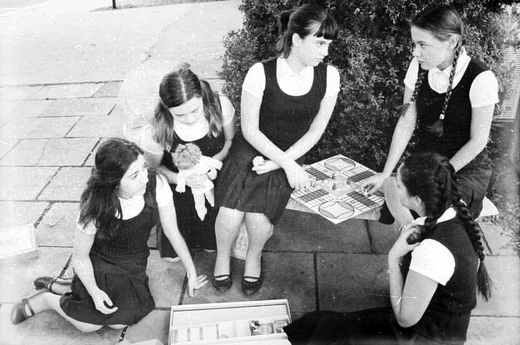 PLAYERS IN MCLEAN HIGH SCHOOL’S performance of “The Children’s Hour,” (left to right) Amanda Flores, Delaney Bottorff, Rachel Kulp, Carenna Slotkoff (on bench) and Ariana Colder. (Photo: Summer McCollough)