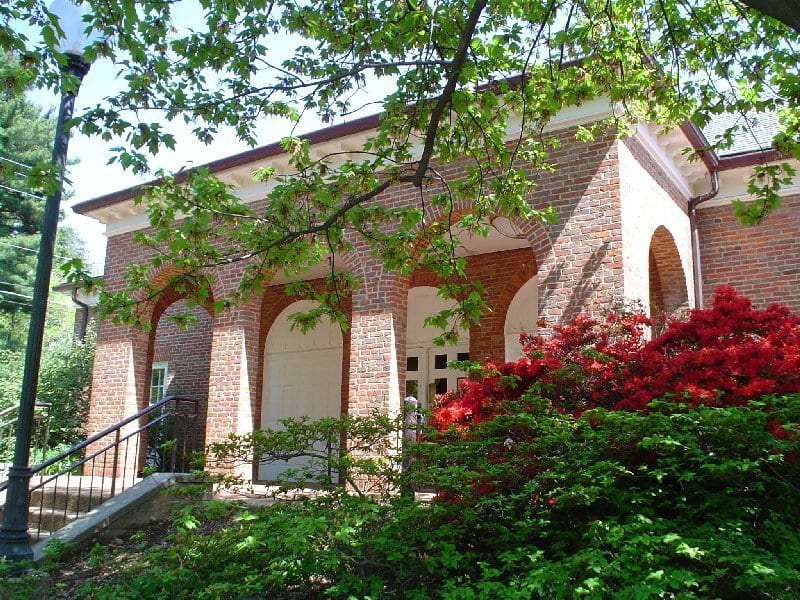 Mary Riley Styles Library. (Photo:: City of Falls Church)